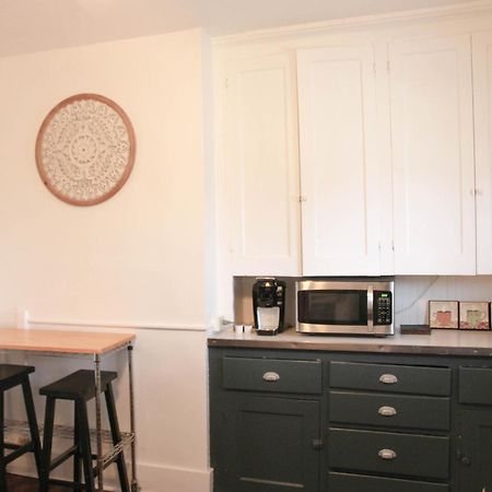 Comfy And Spacious 3 Bedroom - Easy City Access Pittsburgh Exteriör bild